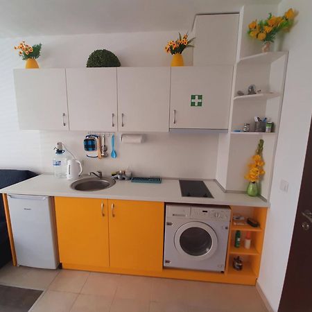 Apartment-Studio Daisy In Kiwi Gardens Complex Bjała Zewnętrze zdjęcie