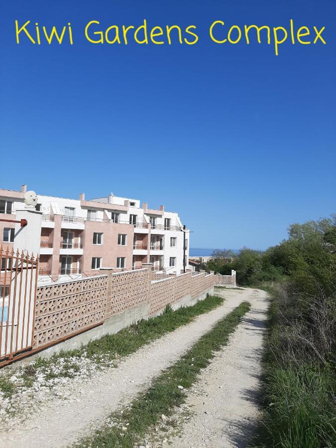 Apartment-Studio Daisy In Kiwi Gardens Complex Bjała Zewnętrze zdjęcie